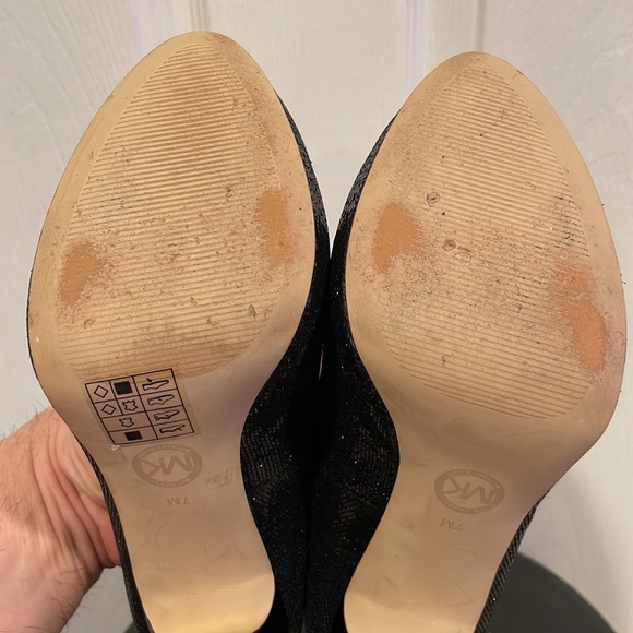 Michael Kors Glitter Heels Size 7 - Picture 9 of 12